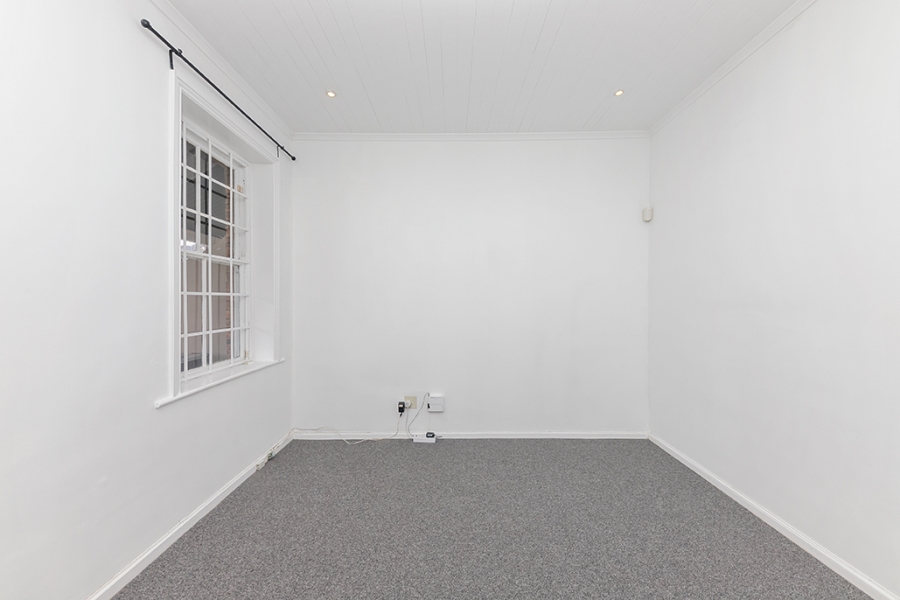 To Let 2 Bedroom Property for Rent in Wynberg Western Cape